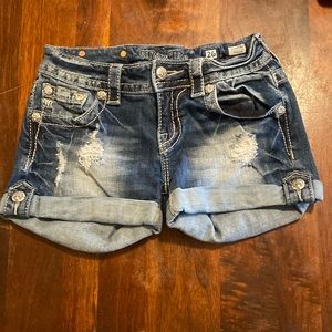 Miss Me Shorts Size 26